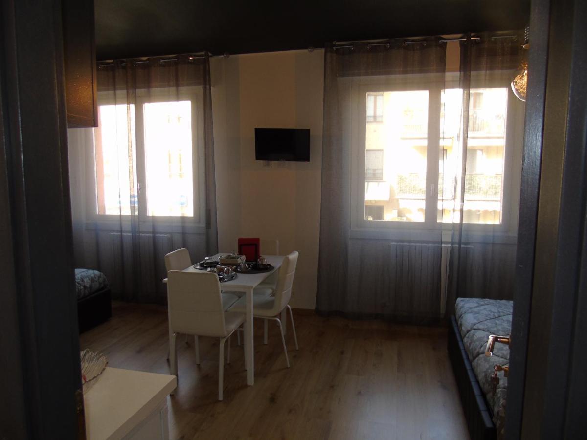 Casa Leonardo Airport Hotel Azzano San Paolo Bagian luar foto