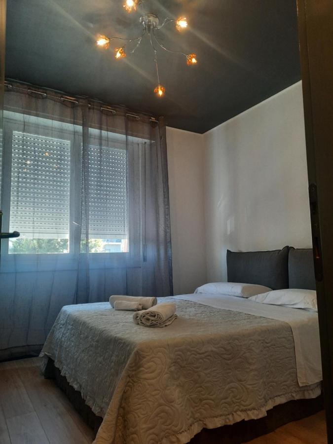 Casa Leonardo Airport Hotel Azzano San Paolo Bagian luar foto
