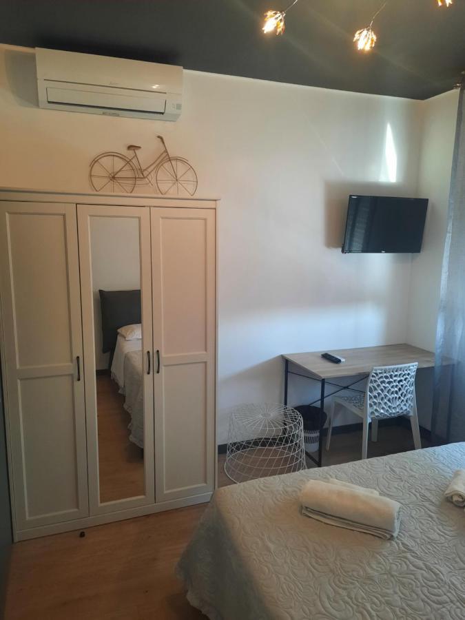 Casa Leonardo Airport Hotel Azzano San Paolo Bagian luar foto